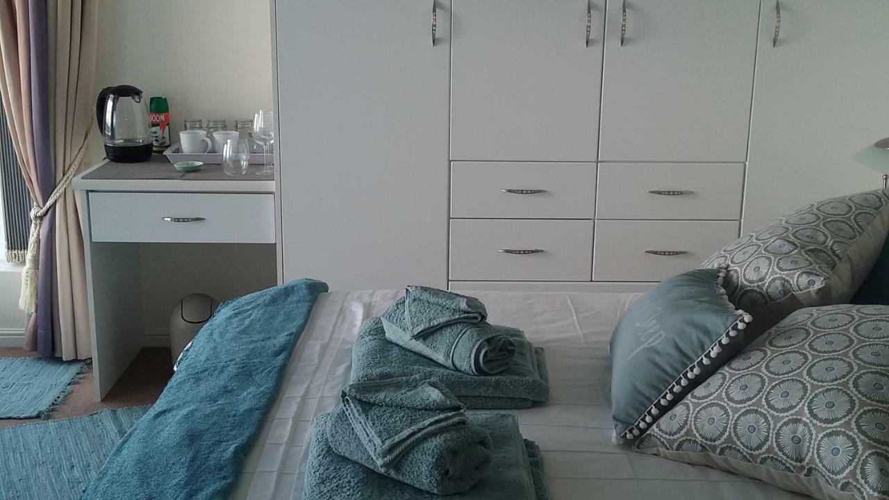 ハンスバーイ Wave Dancer Bed & Breakfast エクステリア 写真