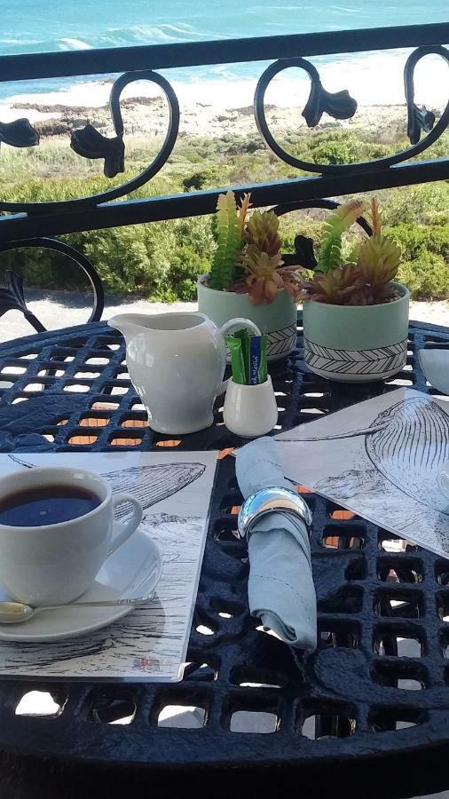 ハンスバーイ Wave Dancer Bed & Breakfast エクステリア 写真
