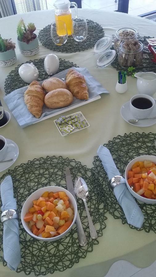 ハンスバーイ Wave Dancer Bed & Breakfast エクステリア 写真